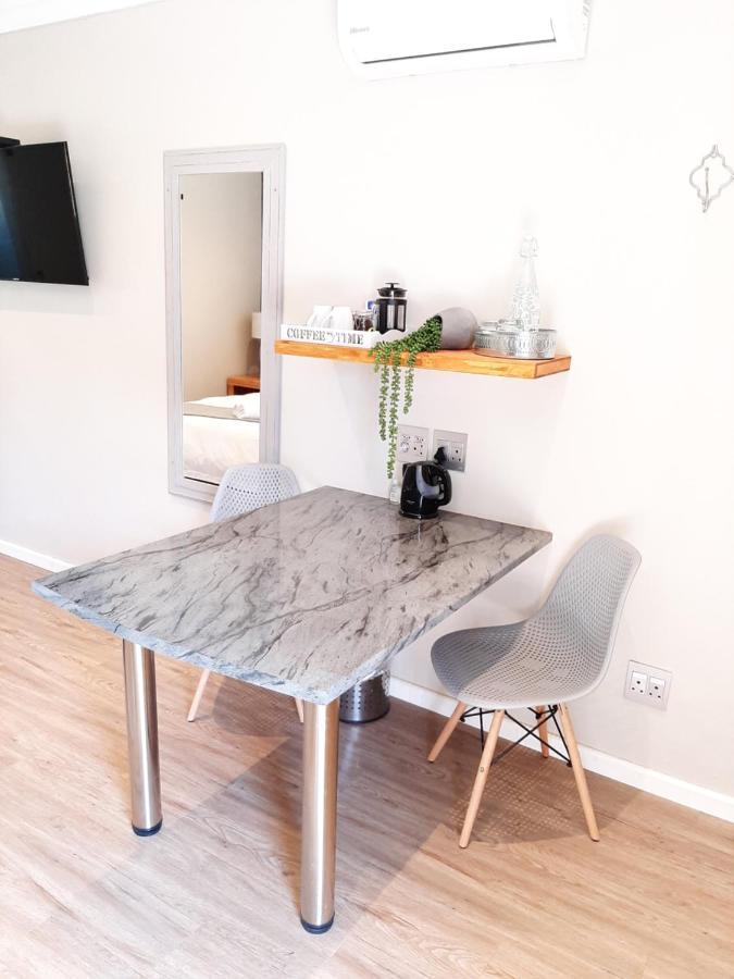 The Hillcrest Guesthouse East London Extérieur photo