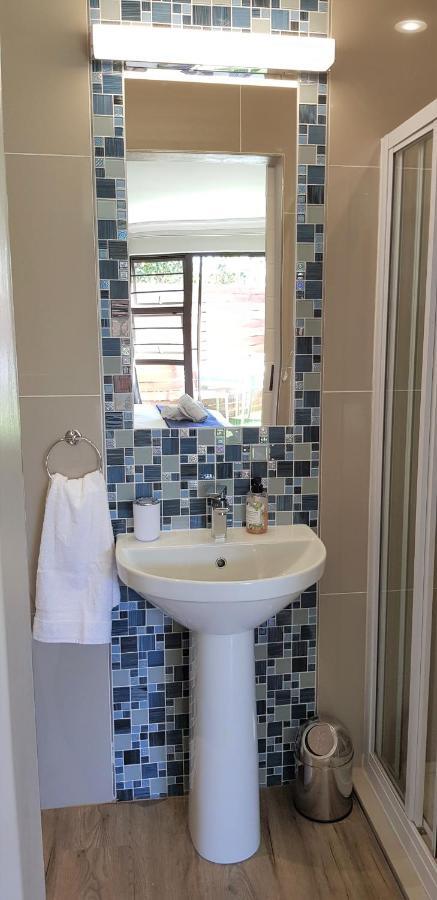 The Hillcrest Guesthouse East London Extérieur photo
