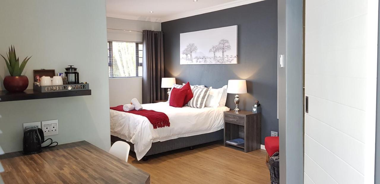 The Hillcrest Guesthouse East London Extérieur photo