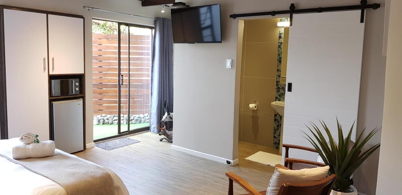 The Hillcrest Guesthouse East London Extérieur photo
